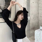 Kukombo  Design Sense Black Knitted T-shirt Women Autumn And Winter Tight-fitting Long-sleeved V-neck Bottoming Shirt 2022 New Chain Top