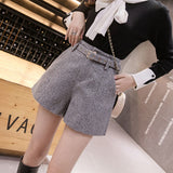 Kukombo  Khaki Gray Black Outerwear Warm Shorts With Belt A-line Short Femme New Autumn Winter High Waist Wide Leg Woolen Shorts Women